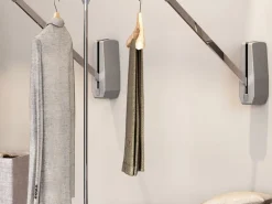 Appendiabiti per armadio Hang a parete, 600-830, Cromato lucido, Acciaio e Tecnoplastica