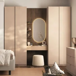 Armadio 4 ante battenti con Vanity Desk integrato in finitura Cashmere