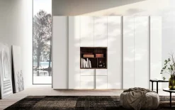 Armadio 8 ante battenti con Zona Smart Working a scomparsa disponibile in vari colori