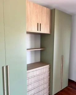 Armadio 6 ante battenti e 6 cassetti Cristian linea Volo disponibile in 2 misure e 15 colori