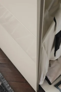 Armadio componibile ante scorrevoli con inserti in vetro Brendy disponibile in varie misure e colori