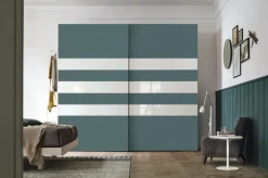 Armadio componibile ante scorrevoli con inserti in vetro Kaleb disponibile in varie misure e colori