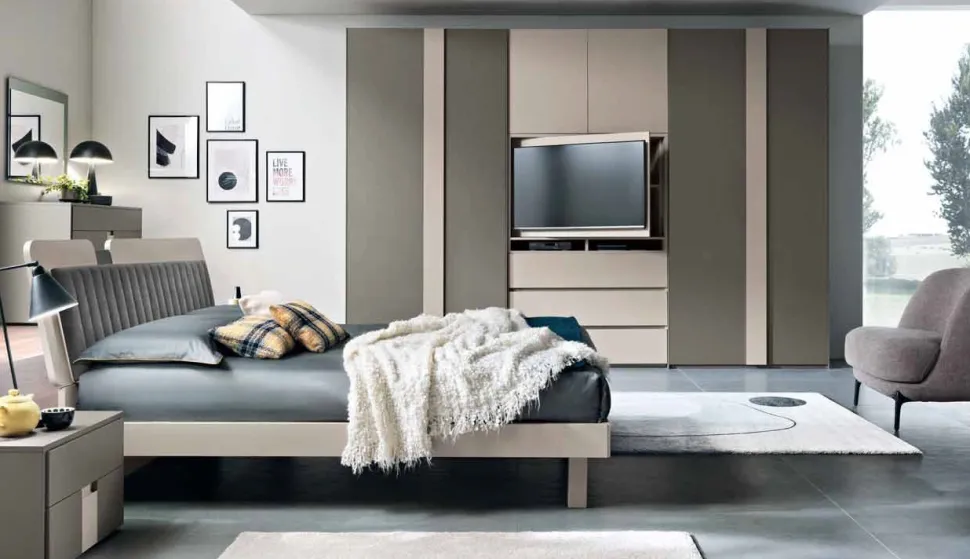 Armadio con ante battenti e vano girevole Porta Tv linea Domino disponibile in vari colori