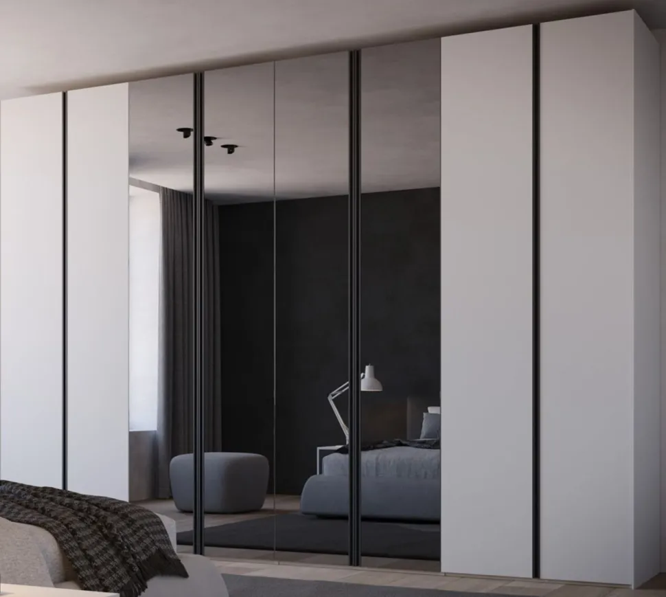 Armadio con ante in vetro laccato Pollet linea New Season