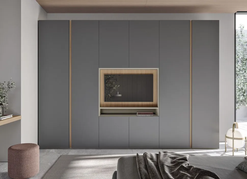 Armadio con maniglia a gola e vano Tv 8 ante battenti Mega disponibile in 4 misure e 20 colorazioni