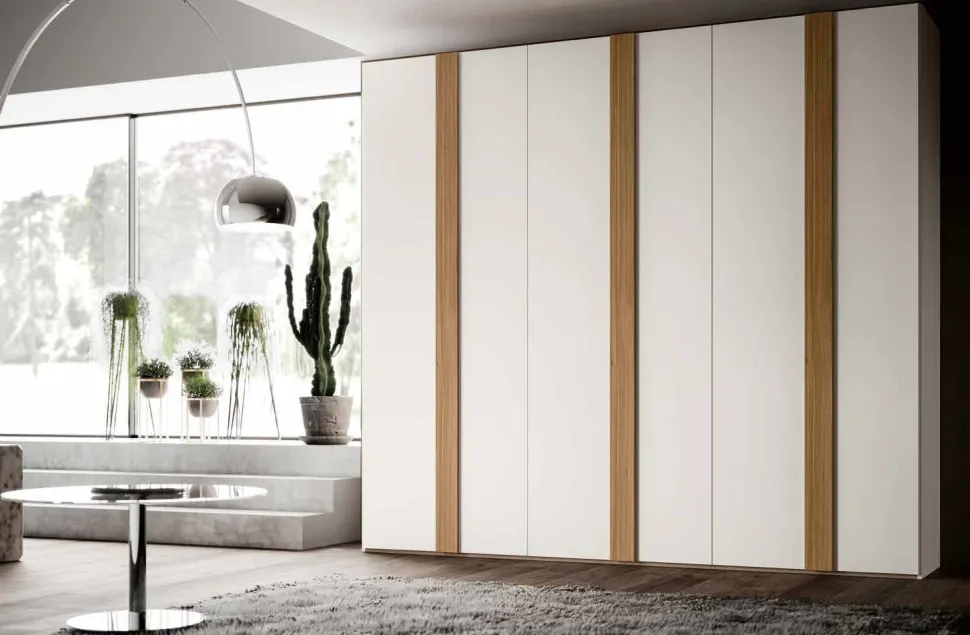 Armadio moderno 6 ante battenti con maniglia Integrata a tutta altezza disponibile in vari colori