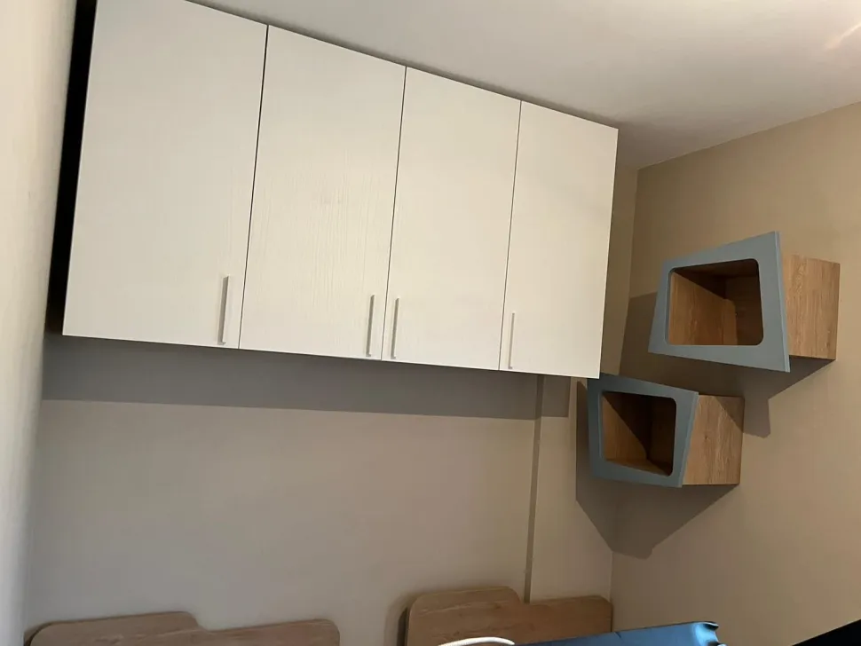 Armadio sospeso a Ponte Melissa L165/180/ 195 /210/ 240 /255 cm 15 colorazioni