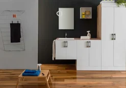 Bagno Totus con colonna coprilavatrice disponibile in vari colori
