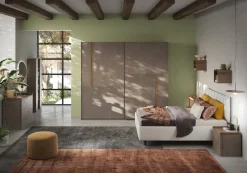 Camera matrimoniale con armadio scorrevole Agata linea Chèrie in finitura Bronzo e Rovere Mercure