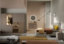 Camera matrimoniale con armadio scorrevole Sam linea Chèrie in finitura Bronzo e Rovere Mercure