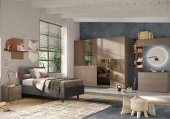 Cameretta completa con armadio scorrevole Mida in finitura Bronzo e Rovere Mercure