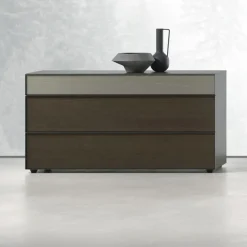 Cassettiera a 3 cassetti con profilo maniglia Baxter disponibile in vari colori