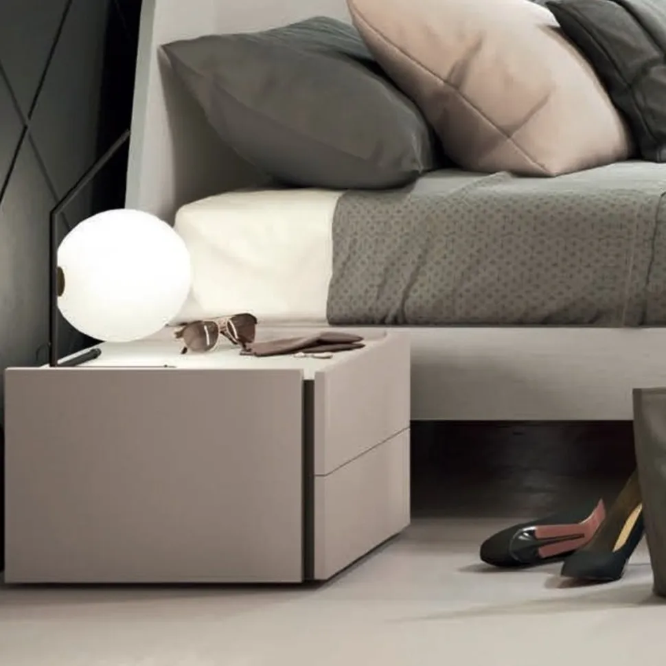 Comodino con 2 cassetti senza maniglia modello Alex Linea Lotto disponibile in 16 colori