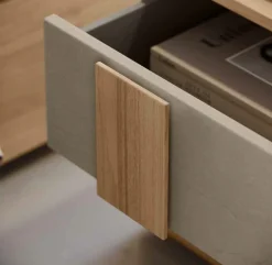 Comodino moderno 2 cassetti con maniglia integrata in MDF disponibile in vari colori