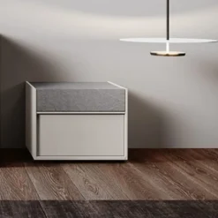 Comodino moderno 2 cassetti con maniglia in Alluminio disponibile in vari colori
