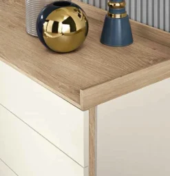 Comodino moderno 2 cassetti con maniglia a gola laterale e top a vassoio disponibile in vari colori May linea Domino