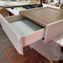 Comodino sospeso moderno 1 cassetto disponibile in vari colori e 2 misure Fergus linea Domino
