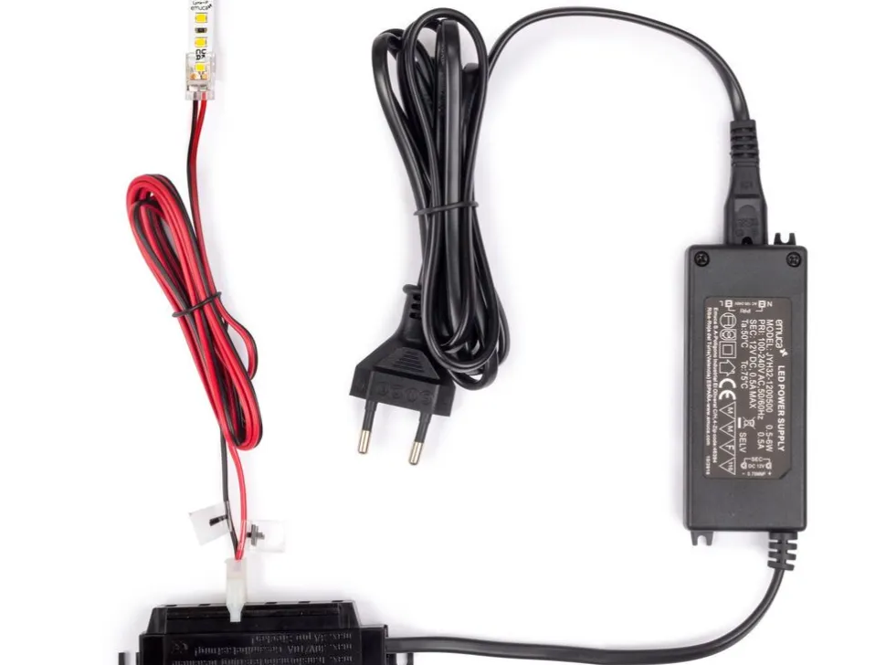 Convertitore di tensione costante per illuminazione LED Potenza 72W