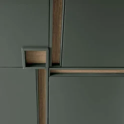 Credenza 4 ante con maniglia a incasso Regolo linea Nais disponibile in vari colori