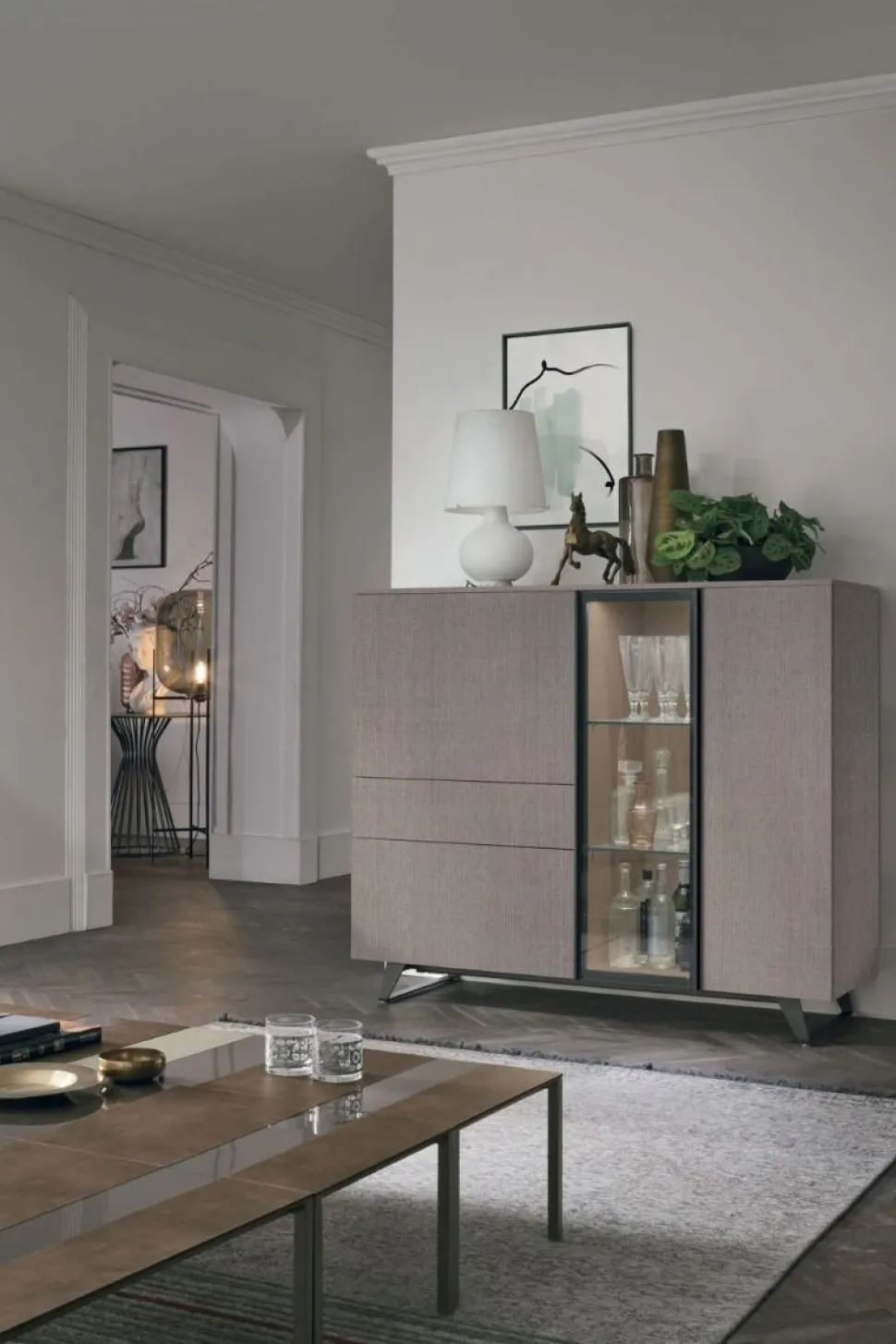Credenza 3 ante e 2 cassetti Metropolis linea Nais disponibile in vari colori