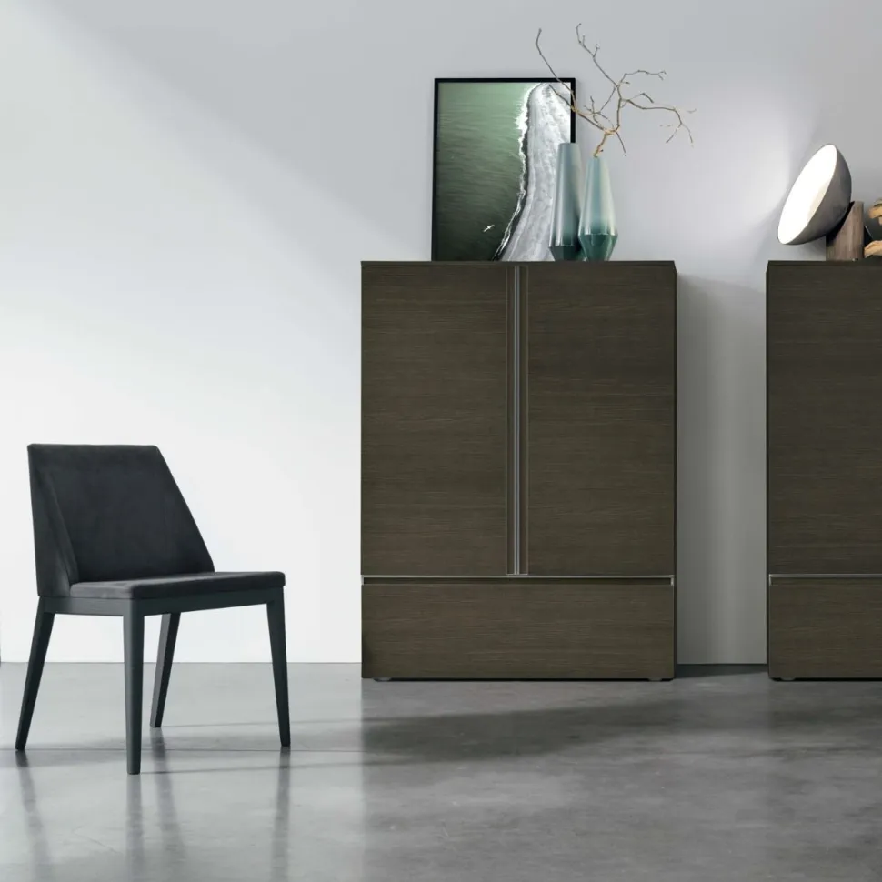 Credenza 2 ante e 1 cassettone con maniglia a incasso Regolo linea Nais disponibile in vari colori