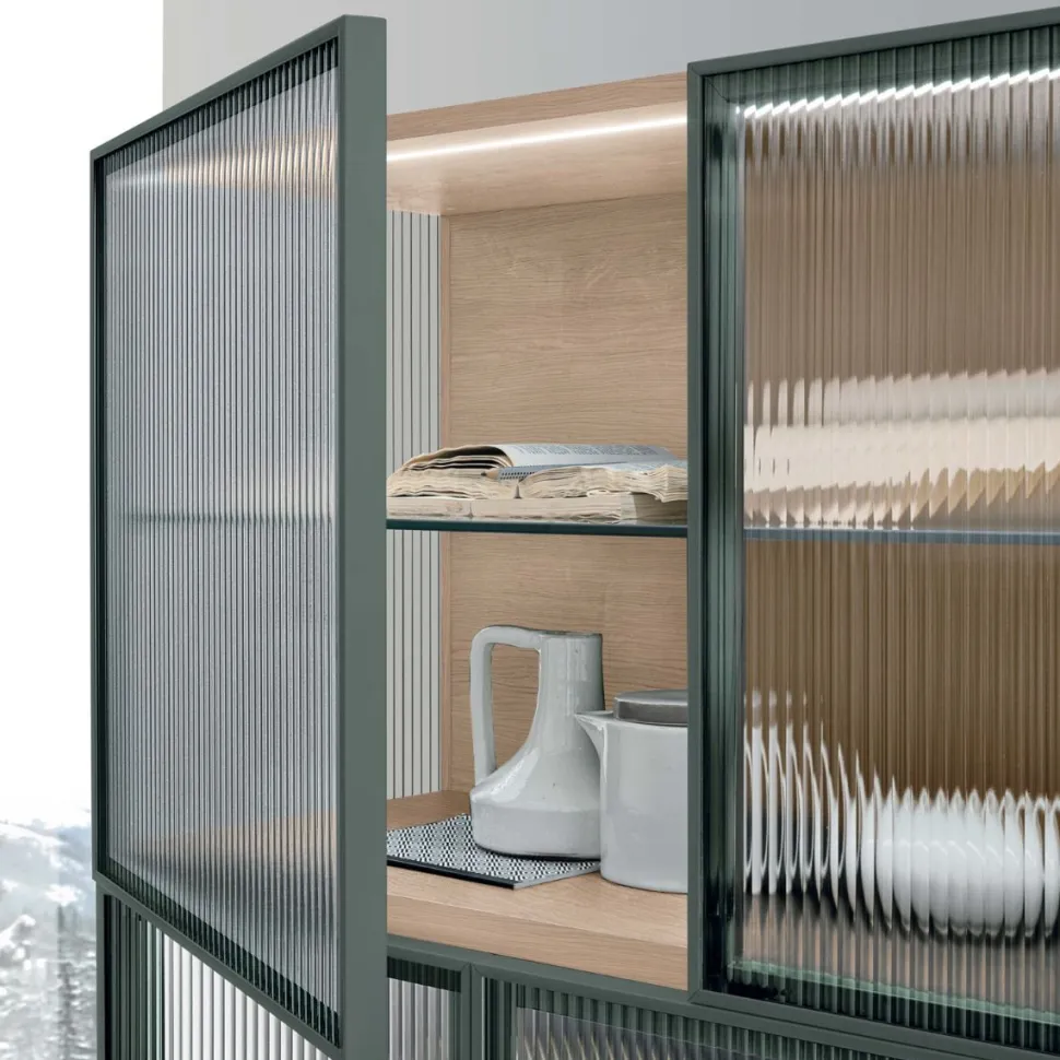 Credenza 4 ante in vetro cannetè trasparente o fumè Nina linea Nais disponibile in vari colori