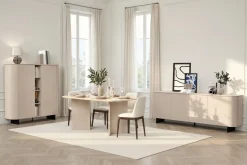 Credenza moderna 2 ante con vano a giorno centrale senza maniglia con piede a lama in metallo