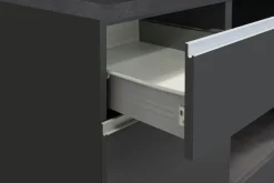 Cucina lineare moderna con maniglie a incasso in allumino Sendy in finitura Antracite Opaco e Ardesia