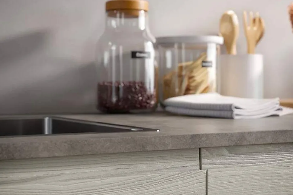 Cucina Moderna Carrera Motus lineare con penisola modulare