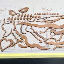 Decorazione in legno LOVE 2 metri comb.6