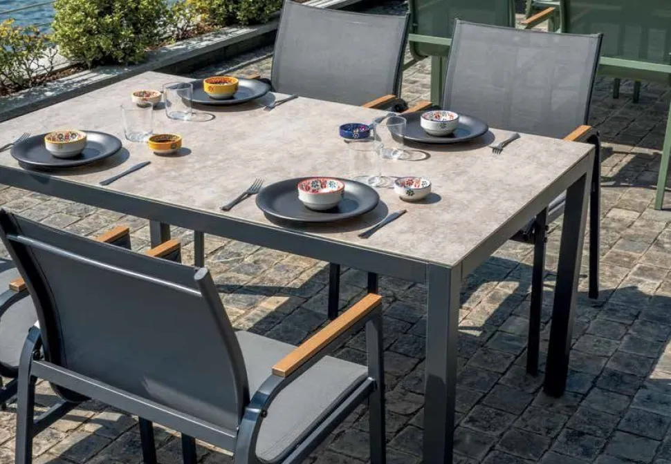 Dining Set Tarquinia da esterno 4 Posti in Ferro, Textilene e Vetroceramica in 2 colori