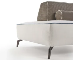 Divano CAPRI componibile imbottito disponibile in diversi tessuti