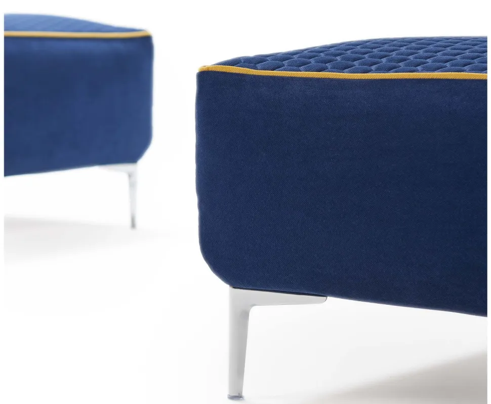 Divano CAPRI componibile imbottito disponibile in diversi tessuti