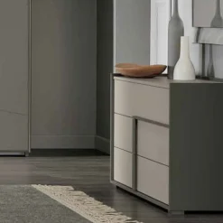 Gruppo Notte Tory (Comò e Comodini) - Linea Domino in Grigio Londra e Cachemire personalizzabili