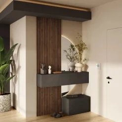Ingresso moderno sospeso con Boiserie, specchio panca e ribalta in finitura Lava e Mercure cannettato