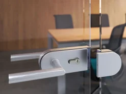 Kit serratura e riscontro per porte a doppio vetro 8-12mm con scrocco orizzontale in acciaio e alluminio
