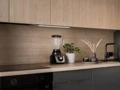 Lampada LED ricaricabile con USB Kaus Black con sensore di movimento disponibile in 3 misure