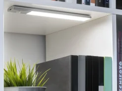 Lampada LED ricaricabile con USB Kaus con sensore di movimento disponibile in 3 misure
