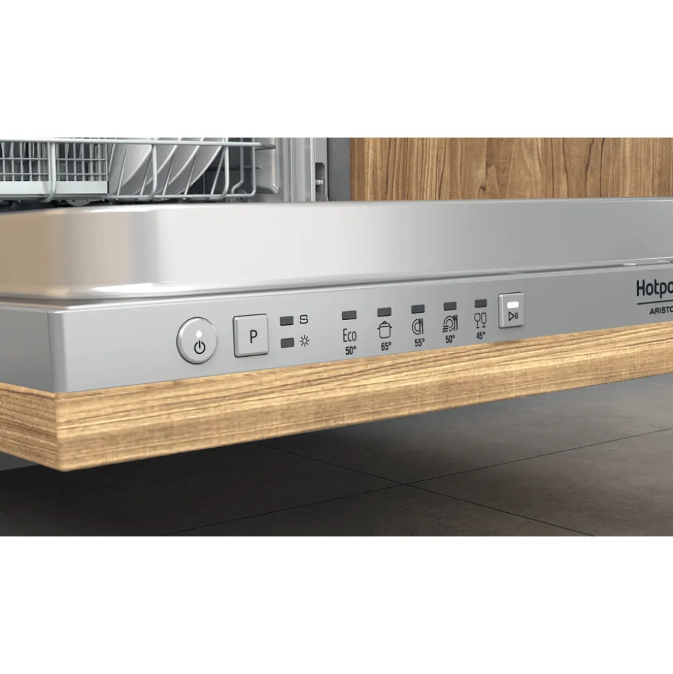 Lavastoviglie Hotpoint HI3010 a scomparsa Totale 13 coperti
