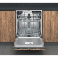 Lavastoviglie Hotpoint HI5010C a scomparsa Totale 13 coperti