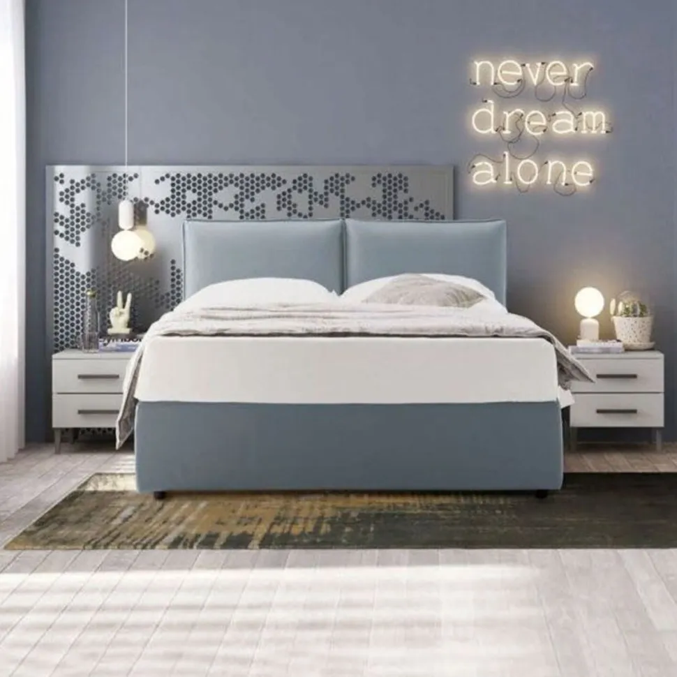 Letto matrimoniale imbottito in tessuto Dani disponibile in vari colori