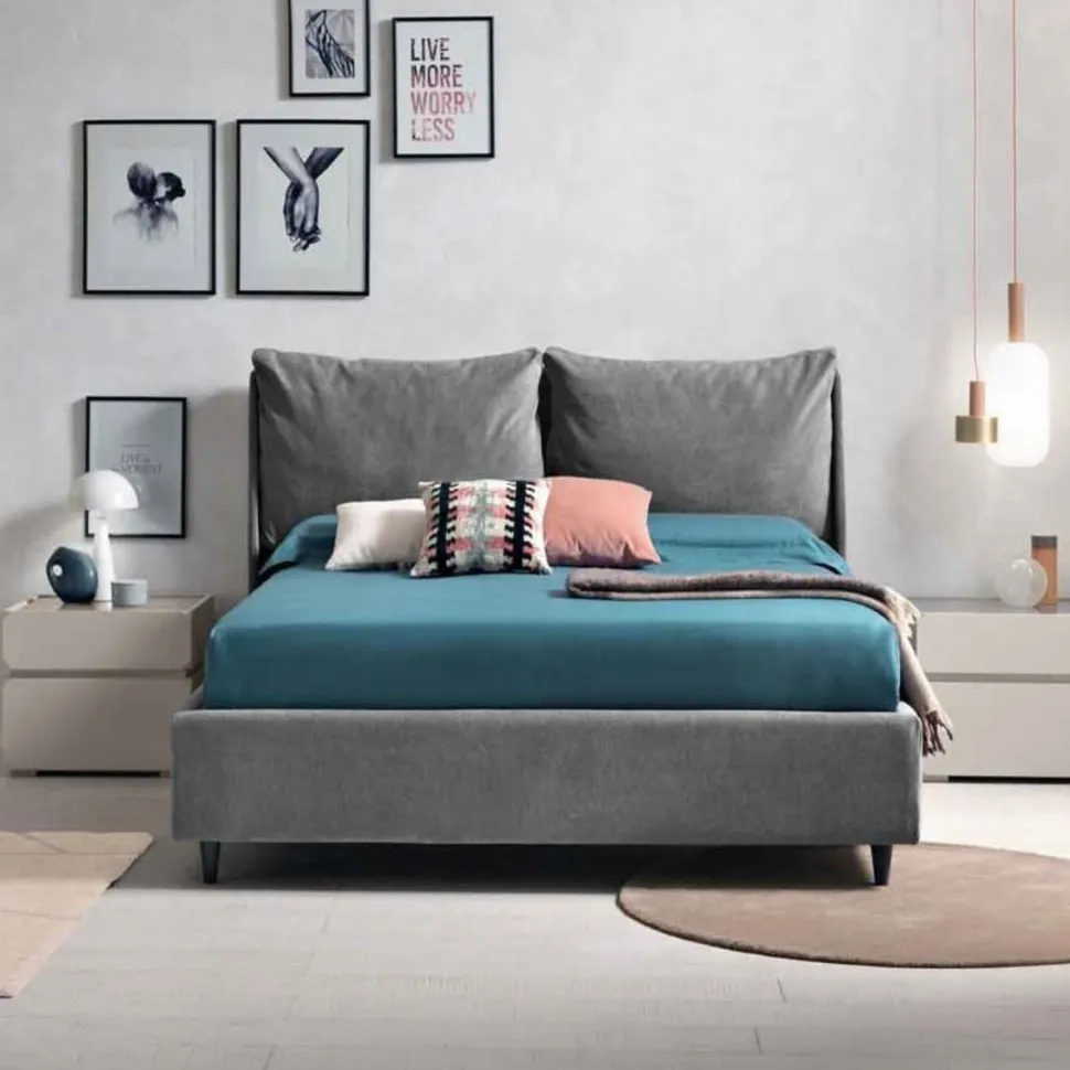Letto matrimoniale imbottito Ian linea Domino disponibile in 3 colori