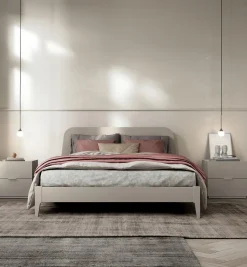 Letto matrimoniale moderno in legno in Finitura Canapa disponibile in 20 colori