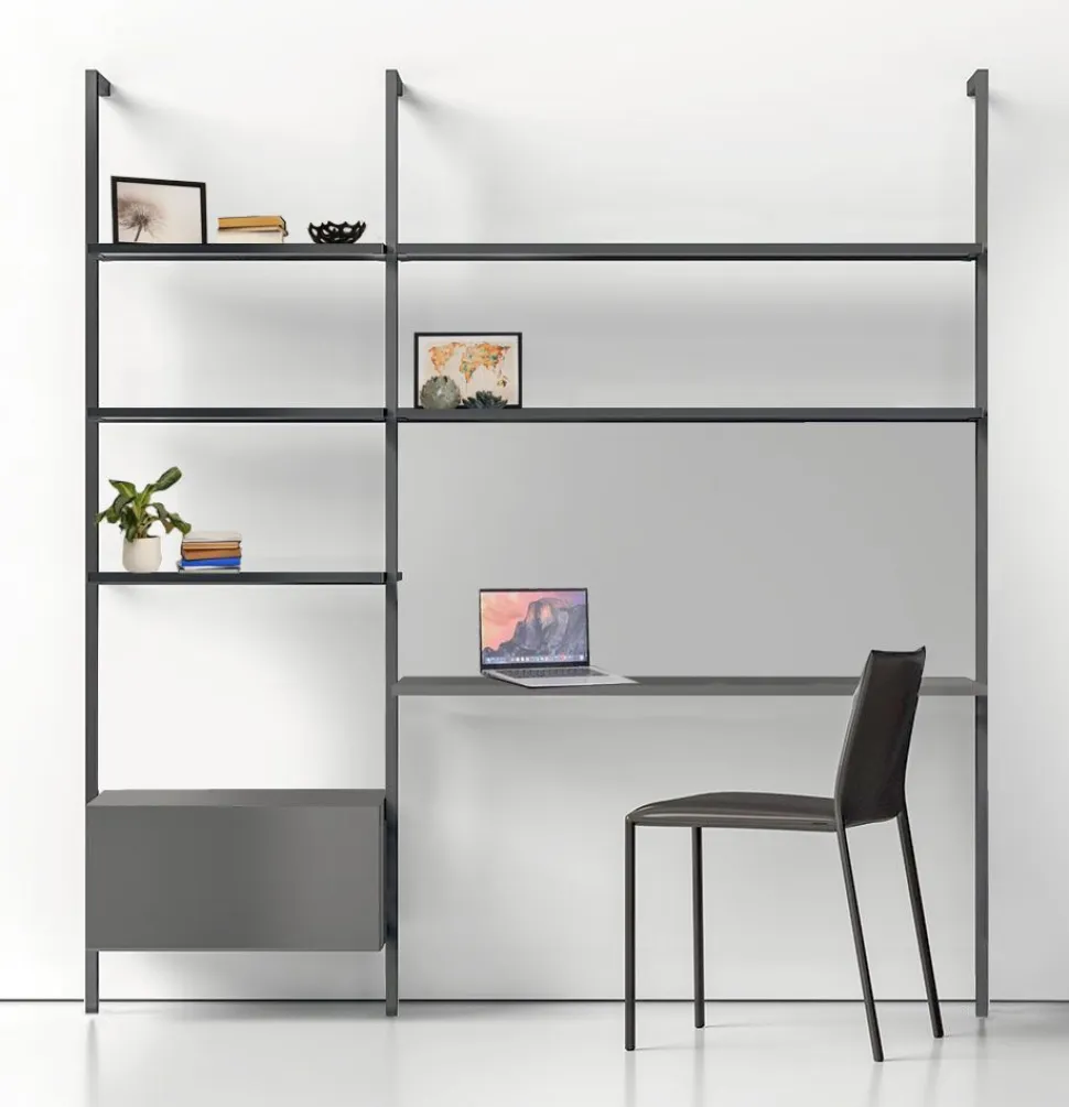 Libreria con palo in alluminio, mensole pensili e scrivania personalizzabile