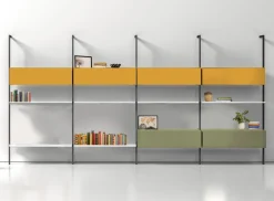 Libreria da parete con palo in alluminio BIG con mensole e pensili personalizzabili