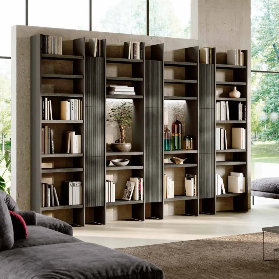 Libreria moderna componibile con mensole e pensili disponibile in vari colori