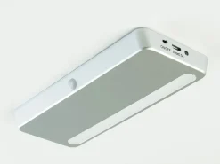Luce LED Kraz ricaricabile via USB con sensore di movimento