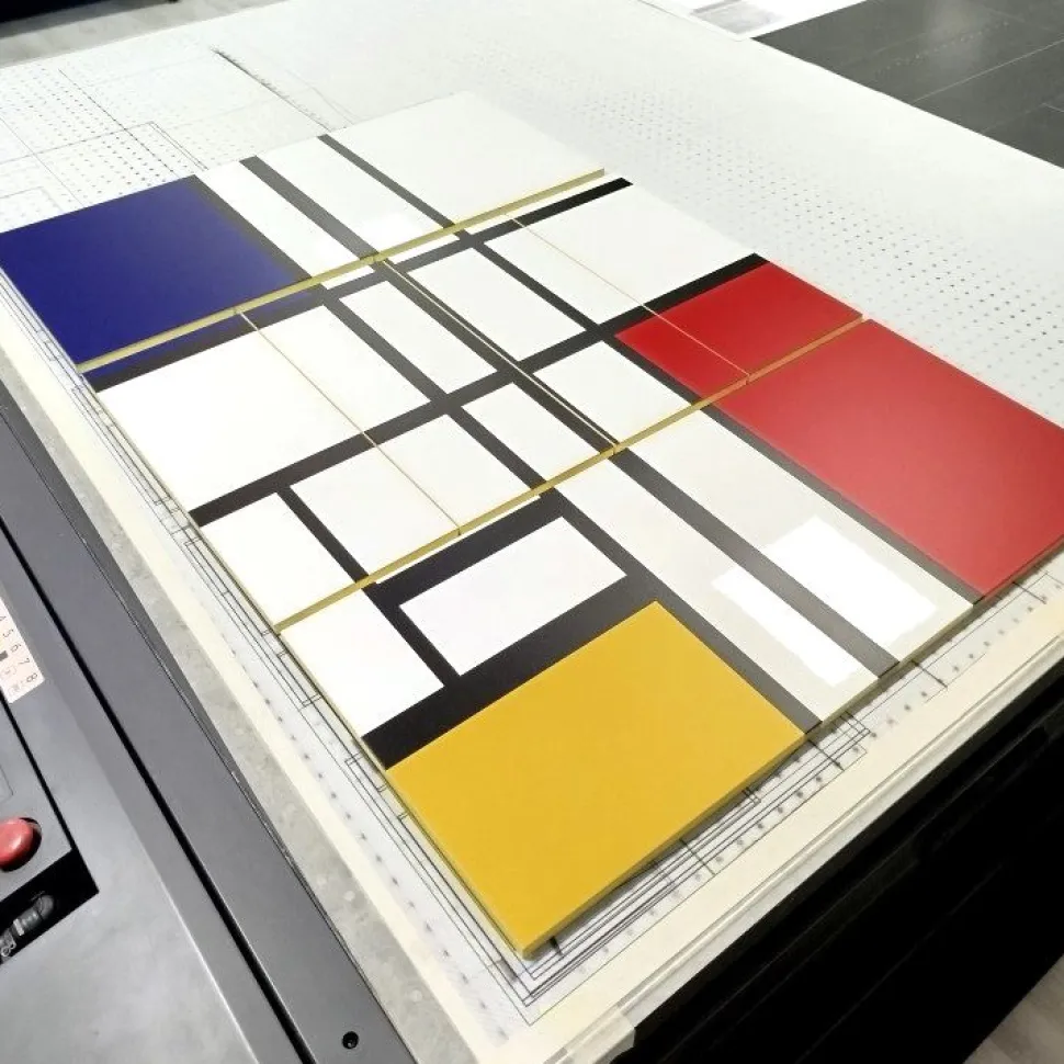 Madia 2 ante battenti e 4 cassetti Gea in Bianco Lucido e Antracite Piet Mondrian
