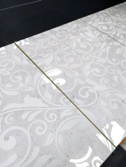 Madia 4 ante, bianco lucido con serigrafia flower