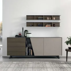 Madia 2 ante e 4 cassetti con piedini in metallo Diagonal linea Nais disponibile in vari colori
